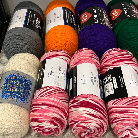 Box of Yarn 12”x12”x8.5” Yarn Bundle - Picture 2 of 8